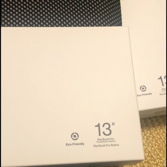 Incase - Picture 4 of 4